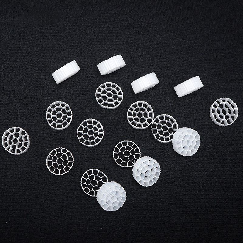 Biofilm Active Carrier Suspended Floating Bio Mbbr Filler Media Used In Fluidized Bed Packing